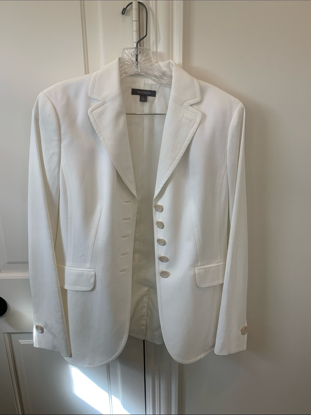 Ann Taylor White Women's Tailored Notch-Lapel Blazer